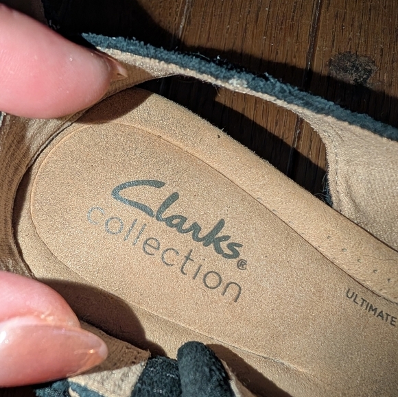 Clark's Giselle Cove Women's Black Suede Wedge Sandals - Picture 8 of 11
